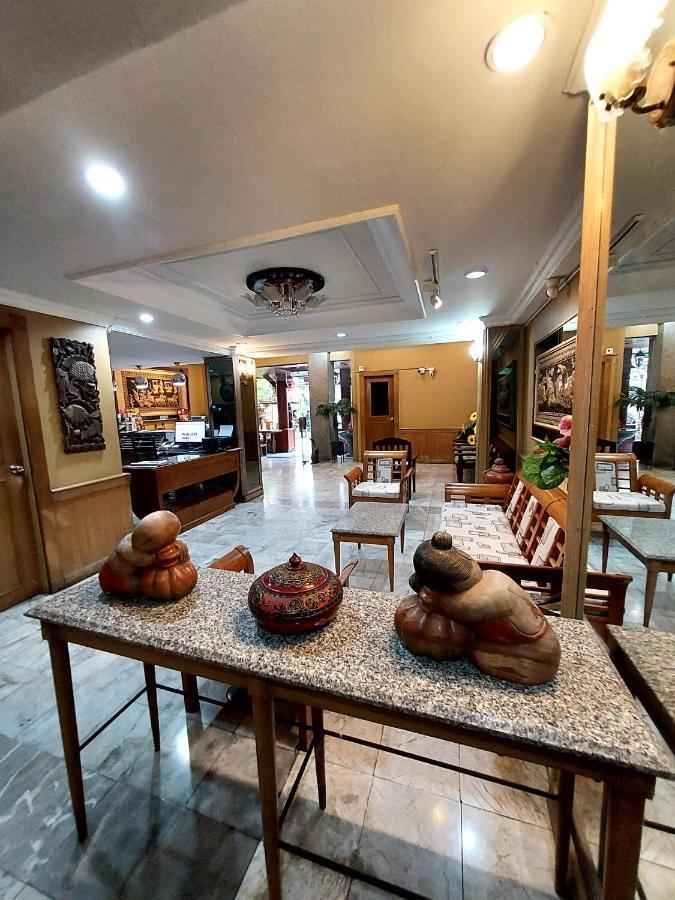 Traveller Inn Hotel Чиангмай Екстериор снимка