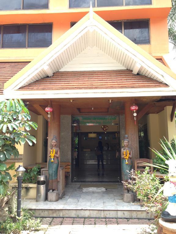 Traveller Inn Hotel Чиангмай Екстериор снимка