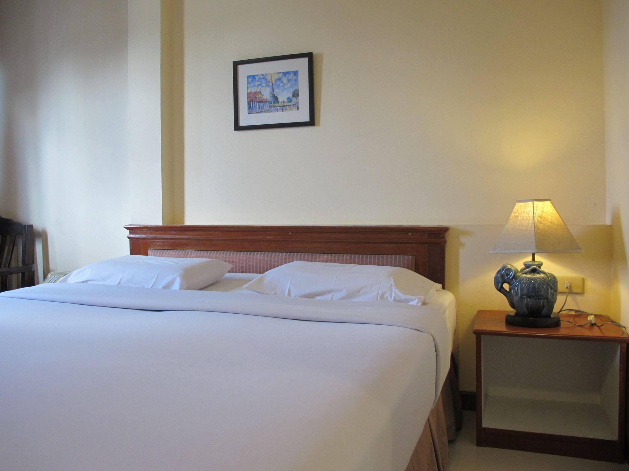 Traveller Inn Hotel Чиангмай Екстериор снимка